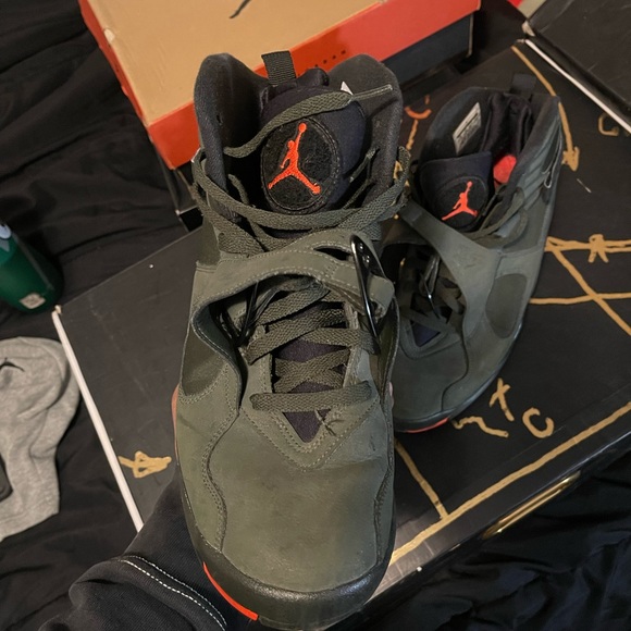 Jordan 8 - Picture 11 of 11